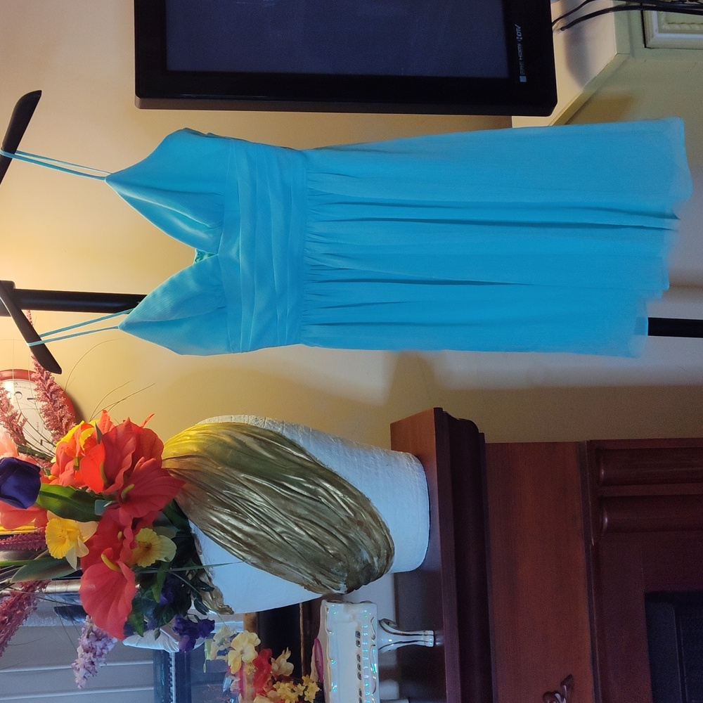 Spa Spaghetti-Strap V-Neck Women’s Dress